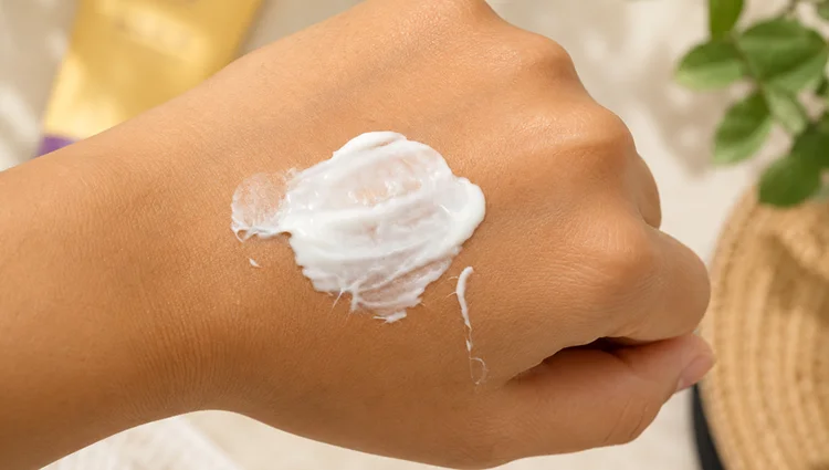haruharu wonder daily sunscreen swatched on my hand